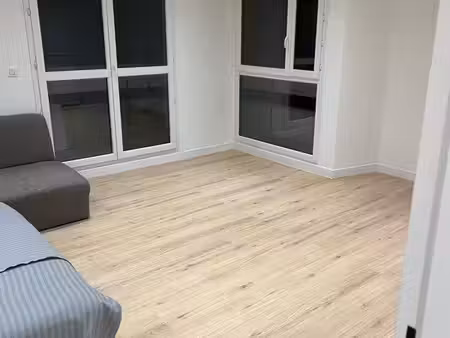 appartement 56 m3 refait à neuf
