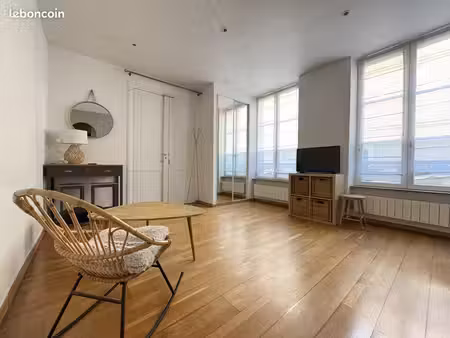 appartement 1 pièce 28 m²