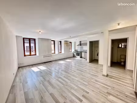appartement 3 pièces 67 m²