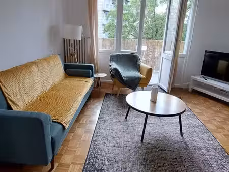 appartement meublé 3 pièces 77m2- 2ème étage
