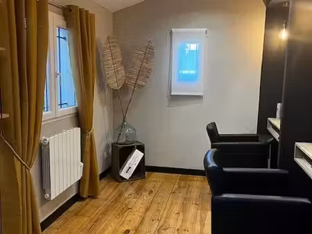 salon de coiffure / ethetique/ bien-etre