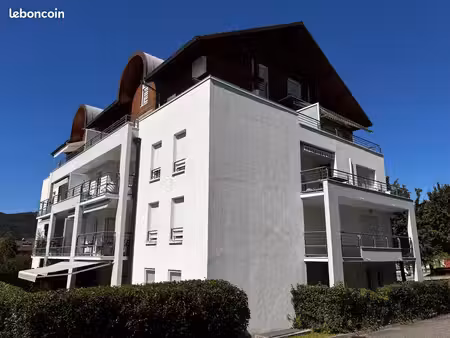 grésy-sur-aix | appartement t2 au calme avec balcon de 15 m² + garage – à quelques minutes