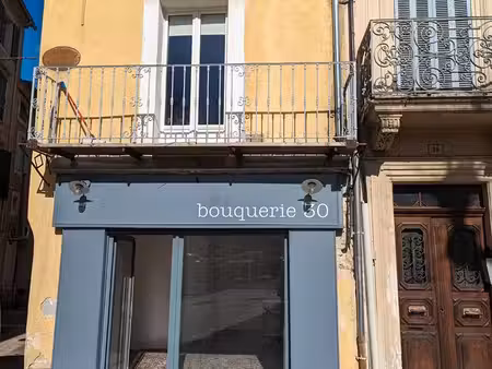 boutique ou bureau - place de la bouquerie - emplacement n°1