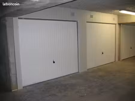 box fermé sécurisé cestas bourg