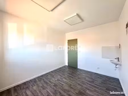 local 14 m² elne