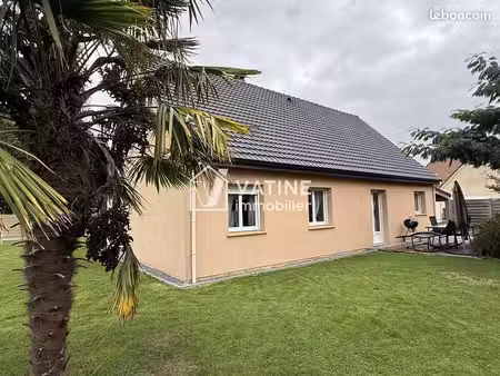 pavillon 4 pièces 90 m²