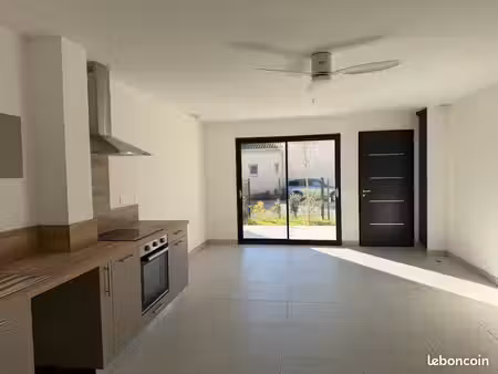 maison à louer orange 3 chambres