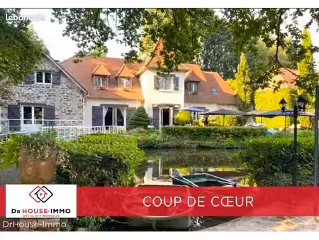 maison 20 pièces 675 m²
