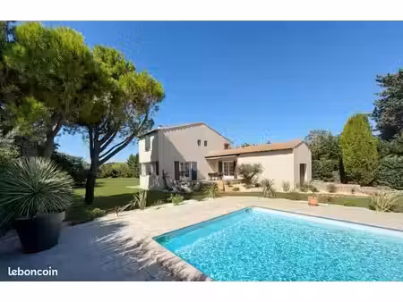 maison familiale avec piscine