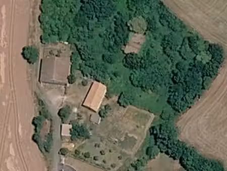 terrain plus deux maison ancien