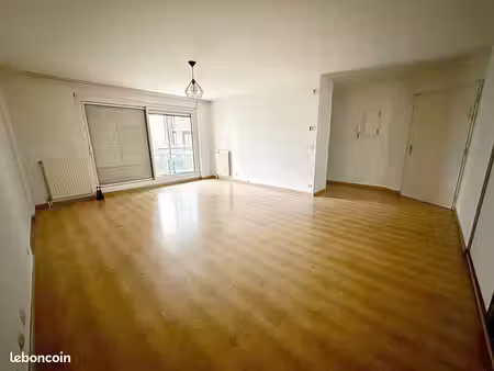 appartement 3 pièces 71 m²