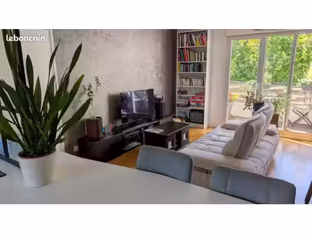 appartement - 4 pièces - 81 m²