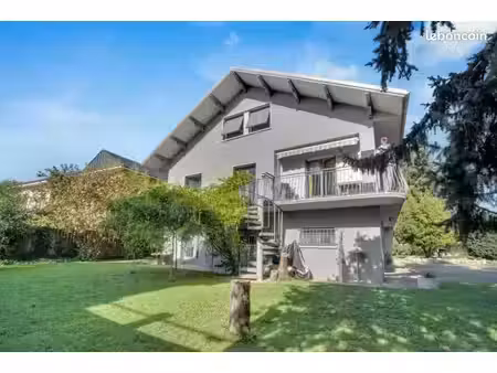 barberaz – grande maison de 290 m² sur 1 095 m² de terrain constructible – un bien  de mul