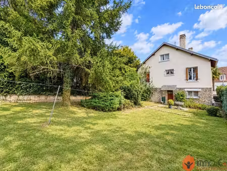 maison 5 pièces 140 m²