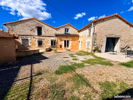 maison en pierre 115 m² - 7 pièces - piscine