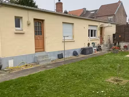 plein pied rénové à louer 48 m2