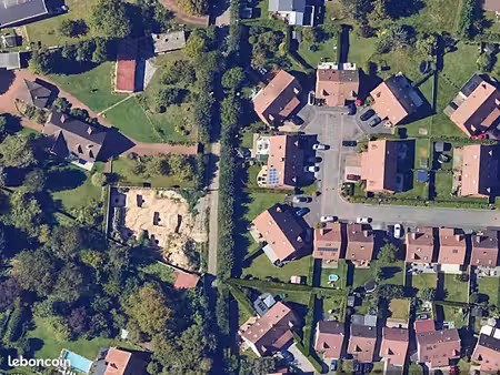 maison semie individuelle jardin parking