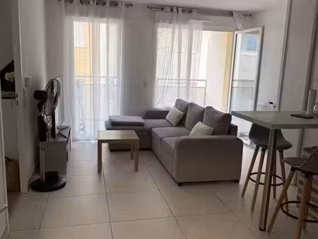 location t2 neuf tout équipé
