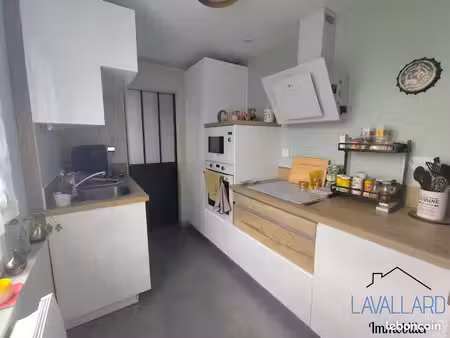 propriété 4 pièces 62 m²