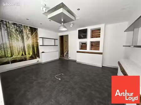 local commercial 78 m² poitiers