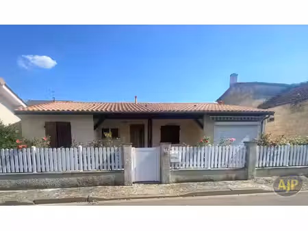 maison arveyres 3 pièce(s) 75 m2