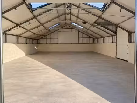 local de stockage / entrepôt 150 m² – orgeval