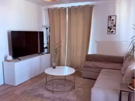 appartement t3 meublé avec balcon — 13ᵉ et dernier étage — chelles (quartier gambetta)