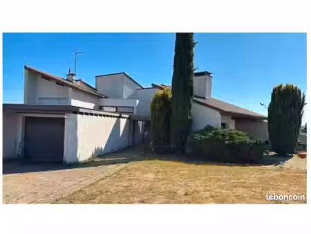 maison 7 pièces 190 m2