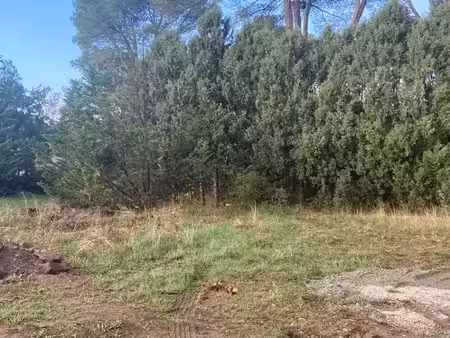 vente terrain 360 m² à la farlède (83210)  242 000 €