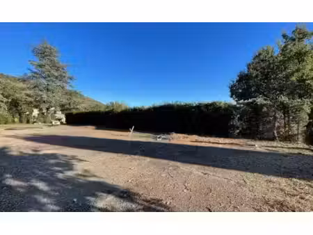 vente terrain 1066 m² à saint-vallier-de-thiey (06460)  215 000 €