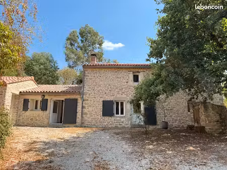 maison de charme en pierres - 141 m²