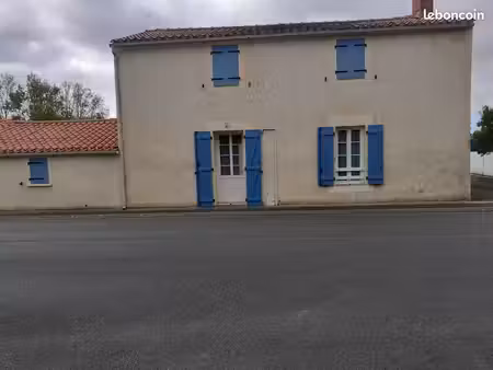 maison à louer meublée 85 grues