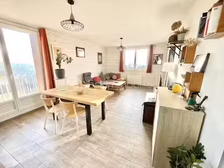 location meublée appartement 3 pièces 65 m² à thorigny-sur-marne (77400)  1 300 €