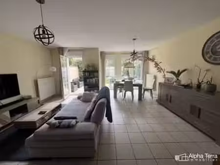 location maison à douvres-la-délivrande (14440) : à louer / 116m² douvres-la-délivrande