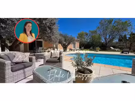 maison avec piscine les crozes-les broquetiers-lurian-les entrages-pignarde - salon-de-pro