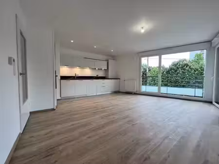 location appartement 3 pièces 68 m² à tinqueux (51430)