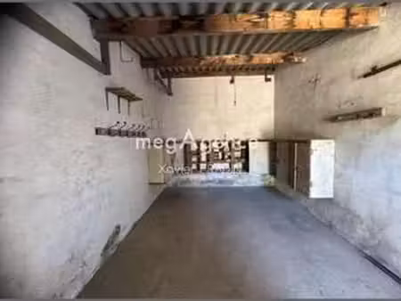 vente garage et parking à saint-jean-de-monts (85160) : à vendre / saint-jean-de-monts