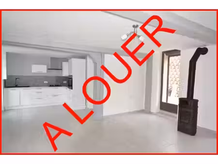 location maison 3 pièces 67 m² à le donjon (03130)