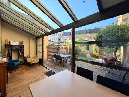 maison avec jardin - cathedrale
