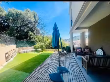 appartement avec jardin meublé au mois tout compris