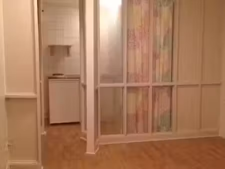 location appartement 1 pièce 24 m² à clermont-ferrand (63000)  385 €