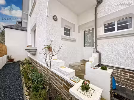 maison 4 pièces 85 m²