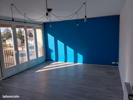 f1 studio à louer