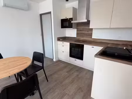 location de 2 t2 duplex