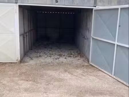 garage/box sainte-savine