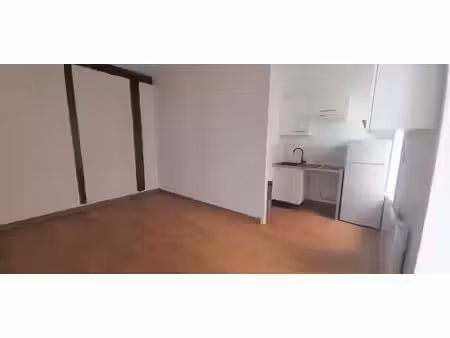 location appartement 1 pièce 20 m² à brest (29200)  450 €