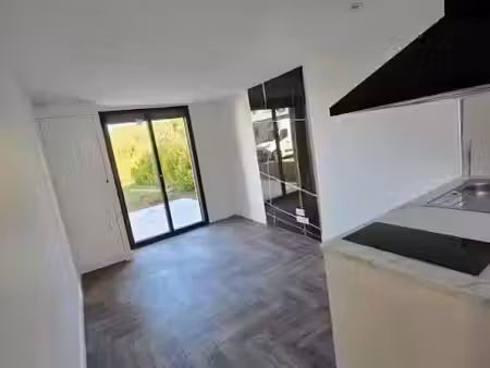 location appartement 1 pièce 24 m² à brest (29200)  430 €