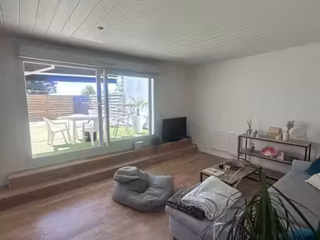 loue appartement 5 pièces avec terasse