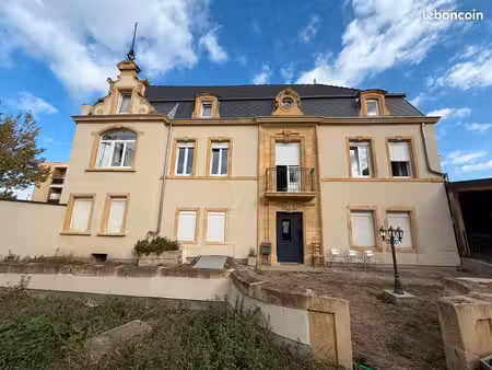 appartement t3 entièrement rénové — metz queuleu