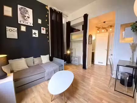 location meublée appartement 1 pièce 16 m² à rouen (76000)  420 €